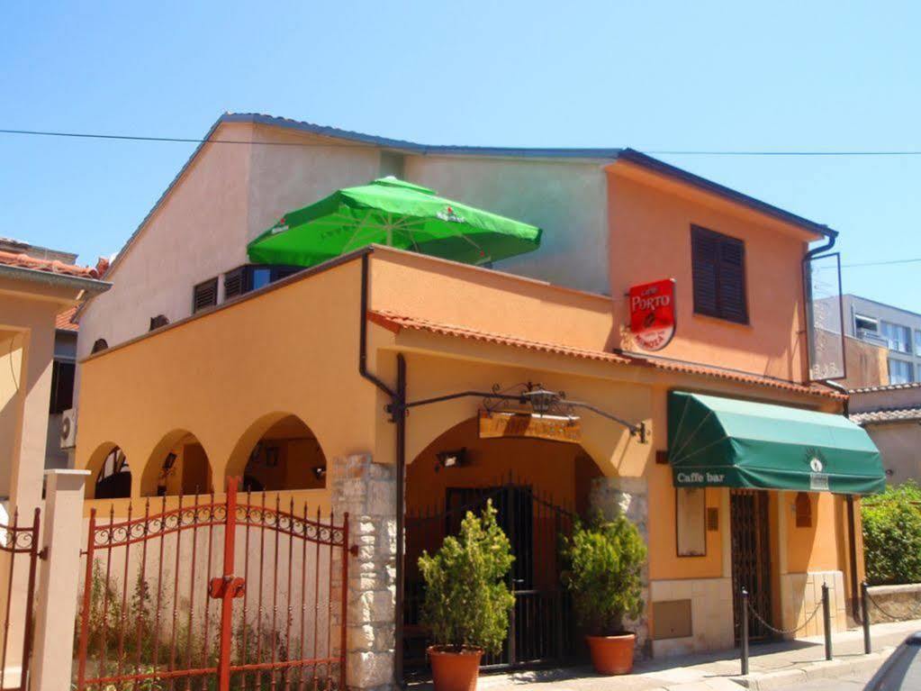 Mimoza Old Town Pula Apartments Exterior foto